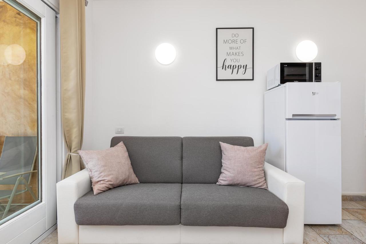 Casa Vacanze Lo Squalo Olbia Buitenkant foto